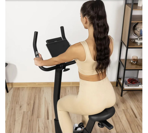 Велотренажер електромагнітний Gymtek XB2500 чорно-золотистий Велотренажер електромагнітний Gymtek XB2500 чорно-золотистий