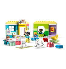 Конструктор LEGO DUPLO Town Будні в дитячому садку 67 ел. (10992)