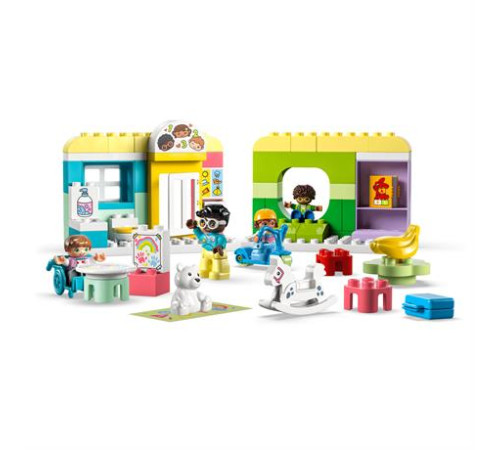 Конструктор LEGO DUPLO Town Будні в дитячому садку 67 ел. (10992) Конструктор LEGO DUPLO Town Будні в дитячому садку 67 ел. (10992)