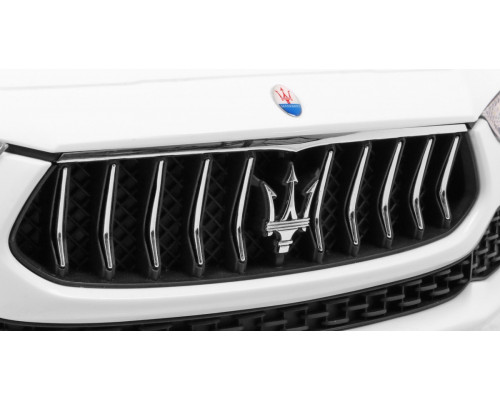 Дитячий Maserati Ghibli на акумуляторі Білий + Пульт + Повільний Старт + EVA + MP3 USB + LED