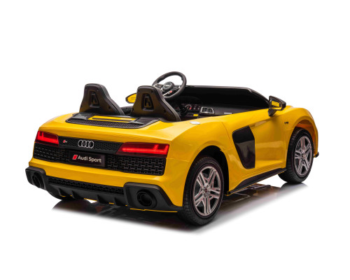 Автомобіль Audi Spyder R8 LIFT Yellow