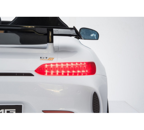 Дитяча акумуляторна машинка Mercedes-Benz GT R Чорна Дитяча акумуляторна машинка Mercedes-Benz GT R Чорна