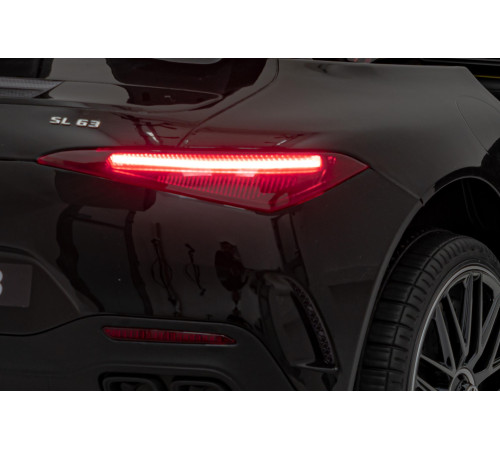 Дитяча акумуляторна машинка Mercedes Benz AMG SL63 Чорна Дитяча акумуляторна машинка Mercedes Benz AMG SL63 Чорна