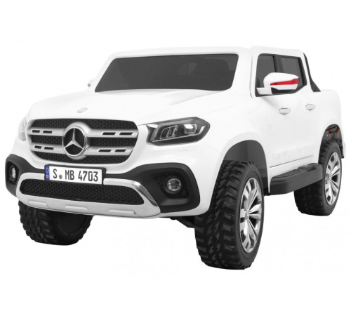 Дитяча акумуляторна машинка Mercedes Benz X-Class Біла