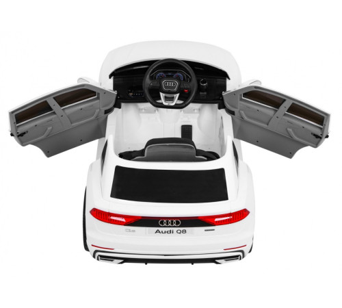 Дитяча акумуляторна машинка Audi Q8 Біла Дитяча акумуляторна машинка Audi Q8 Біла