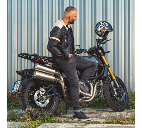 Мотоциклетний шолом W-TEC Café Racer чорний XS (53-54) Мотоциклетний шолом W-TEC Café Racer чорний XS (53-54)
