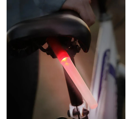 Ліхтар паличка Coghlans 2202 LED Lightstick - червоний Ліхтар паличка Coghlans 2202 LED Lightstick - червоний
