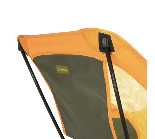Крісло для кемпінгу Helinox Chair One (re), зелено-помаранчеве Крісло для кемпінгу Helinox Chair One (re), зелено-помаранчеве