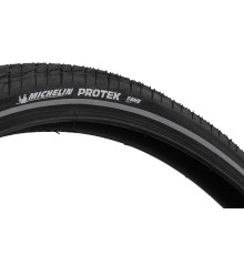 Шина700 x 40C MICHELIN PROTEK BR з рефлексом 661814