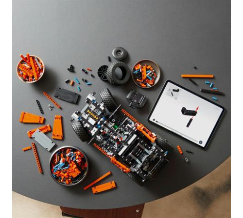 Конструктор LEGO Technic Mercedes-Benz G 500 Professional Line 2891 деталей (42177) Конструктор LEGO Technic Mercedes-Benz G 500 Professional Line 2891 деталей (42177)