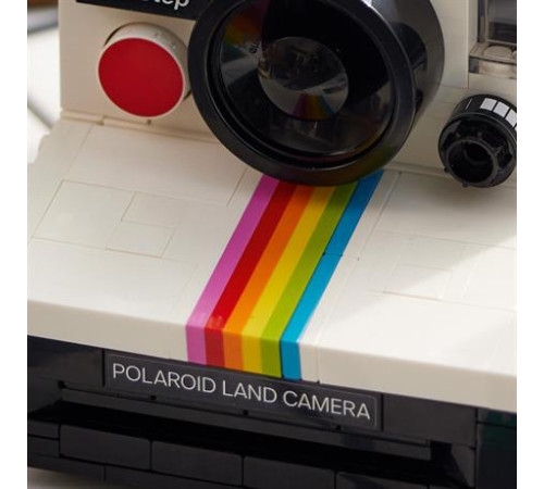 Конструктор LEGO Ideas Фотоапарат Polaroid OneStep SX-70, 516 ел. (21345) Конструктор LEGO Ideas Фотоапарат Polaroid OneStep SX-70, 516 ел. (21345)