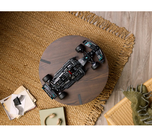 Конструктор LEGO Technic Mercedes-AMG F1 W14 E Performance 1642 деталі (42171) Конструктор LEGO Technic Mercedes-AMG F1 W14 E Performance 1642 деталі (42171)