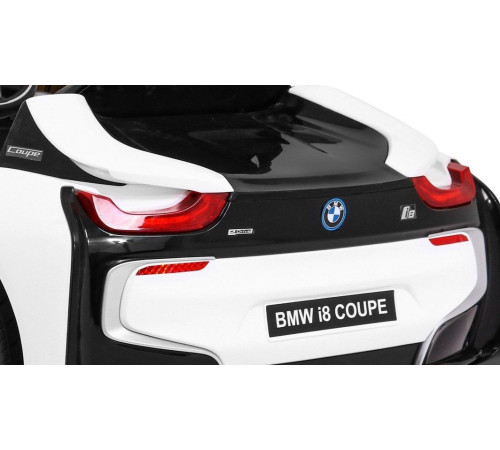 Дитяча акумуляторна машинка BMW I8 Lift Battery Car Біла Дитяча акумуляторна машинка BMW I8 Lift Battery Car Біла