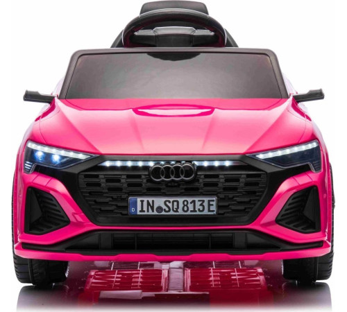 Дитяча акумуляторна машинка Audi SQ8 Рожева Дитяча акумуляторна машинка Audi SQ8 Рожева
