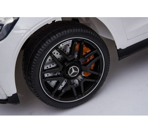 Дитяча акумуляторна машинка Mercedes Benz GLC63S Біла