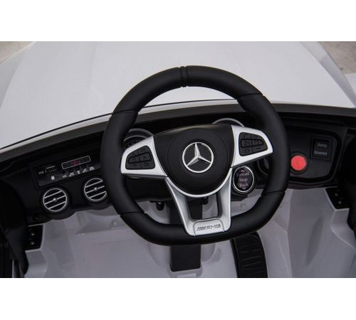 Дитяча акумуляторна машинка Mercedes Benz GLC63S Біла