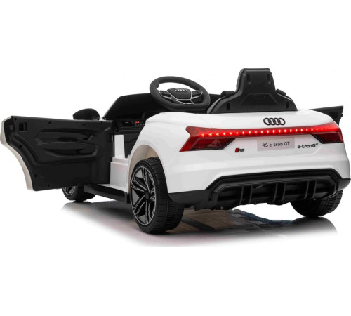 Дитяча акумуляторна машинка Audi RS E-Tron GT Біла