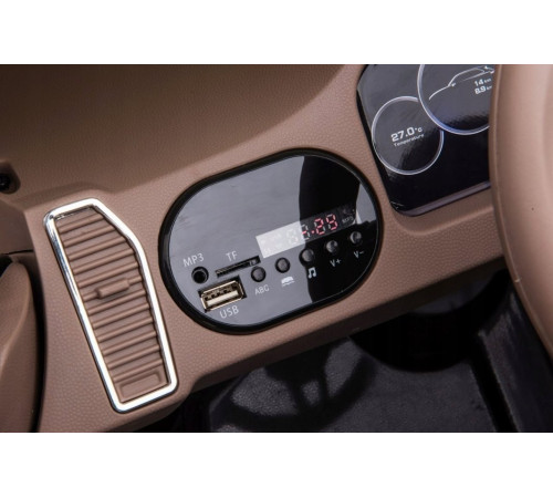 Дитяча акумуляторна машинка Porsche Cayenne S Чорна Дитяча акумуляторна машинка Porsche Cayenne S Чорна