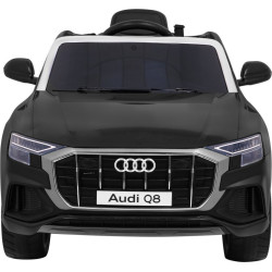 Дитяча акумуляторна машинка Audi Q8 Чорна