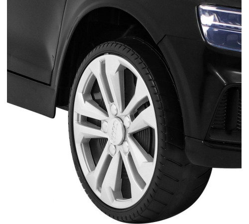 Дитяча акумуляторна машинка Audi Q8 Чорна Дитяча акумуляторна машинка Audi Q8 Чорна