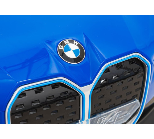Дитяча акумуляторна машинка BMW i4 Синя