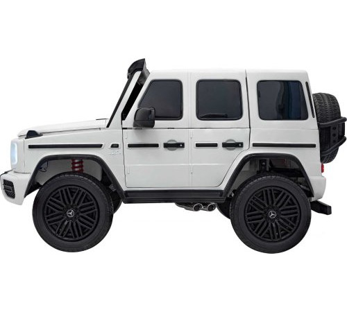 Дитяча акумуляторна машинка Mercedes Benz G63 AMG XXL MP4 Біла Дитяча акумуляторна машинка Mercedes Benz G63 AMG XXL MP4 Біла