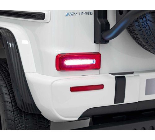 Дитяча акумуляторна машинка Mercedes Benz G63 AMG XXL MP4 Біла Дитяча акумуляторна машинка Mercedes Benz G63 AMG XXL MP4 Біла
