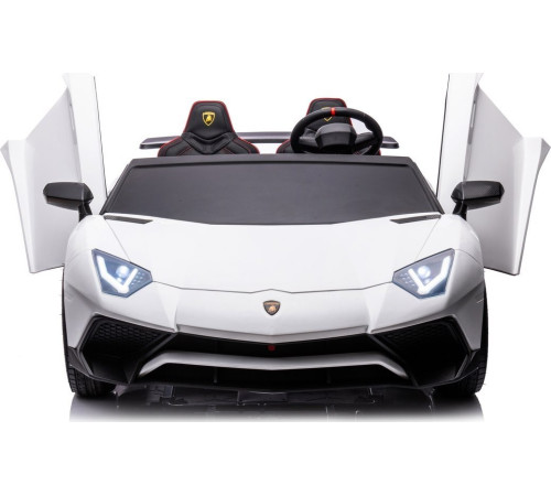 Дитяча акумуляторна машинка Lamborghini Aventador SV Біла