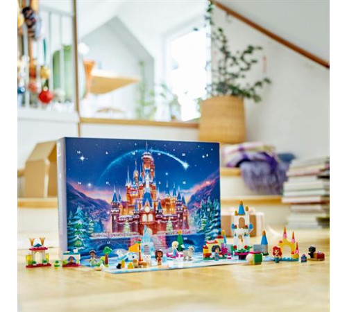 Різдвяний адвент-календар 2024 LEGO Disney 253 деталей (43253) Різдвяний адвент-календар 2024 LEGO Disney 253 деталей (43253)